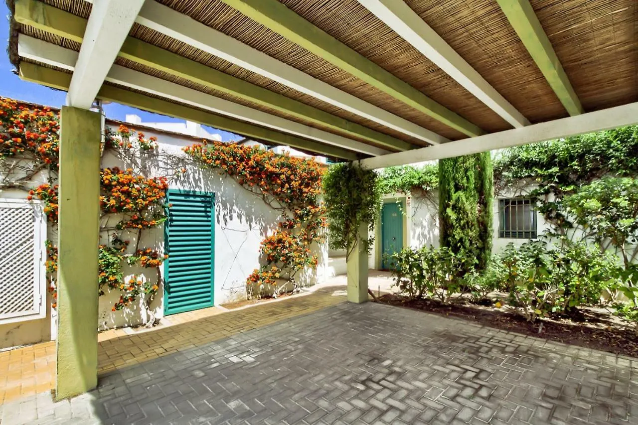 Adosado En Ribera Del Emperador Villa Sotogrande Holiday home