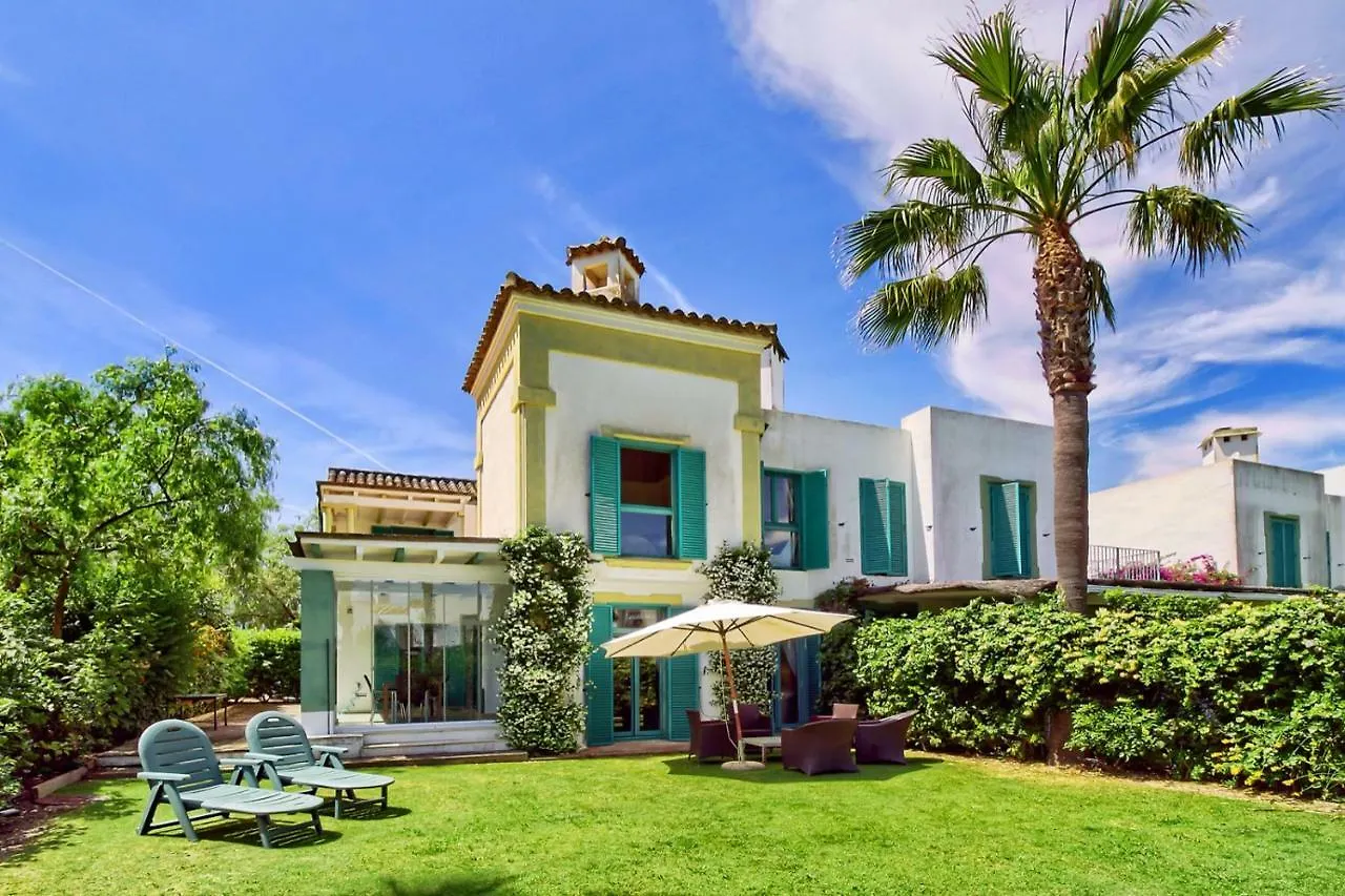 Villa Adosado En Ribera Del Emperador Sotogrande