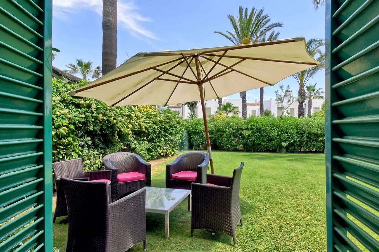 Сasa de vacaciones Villa Adosado En Ribera Del Emperador Sotogrande